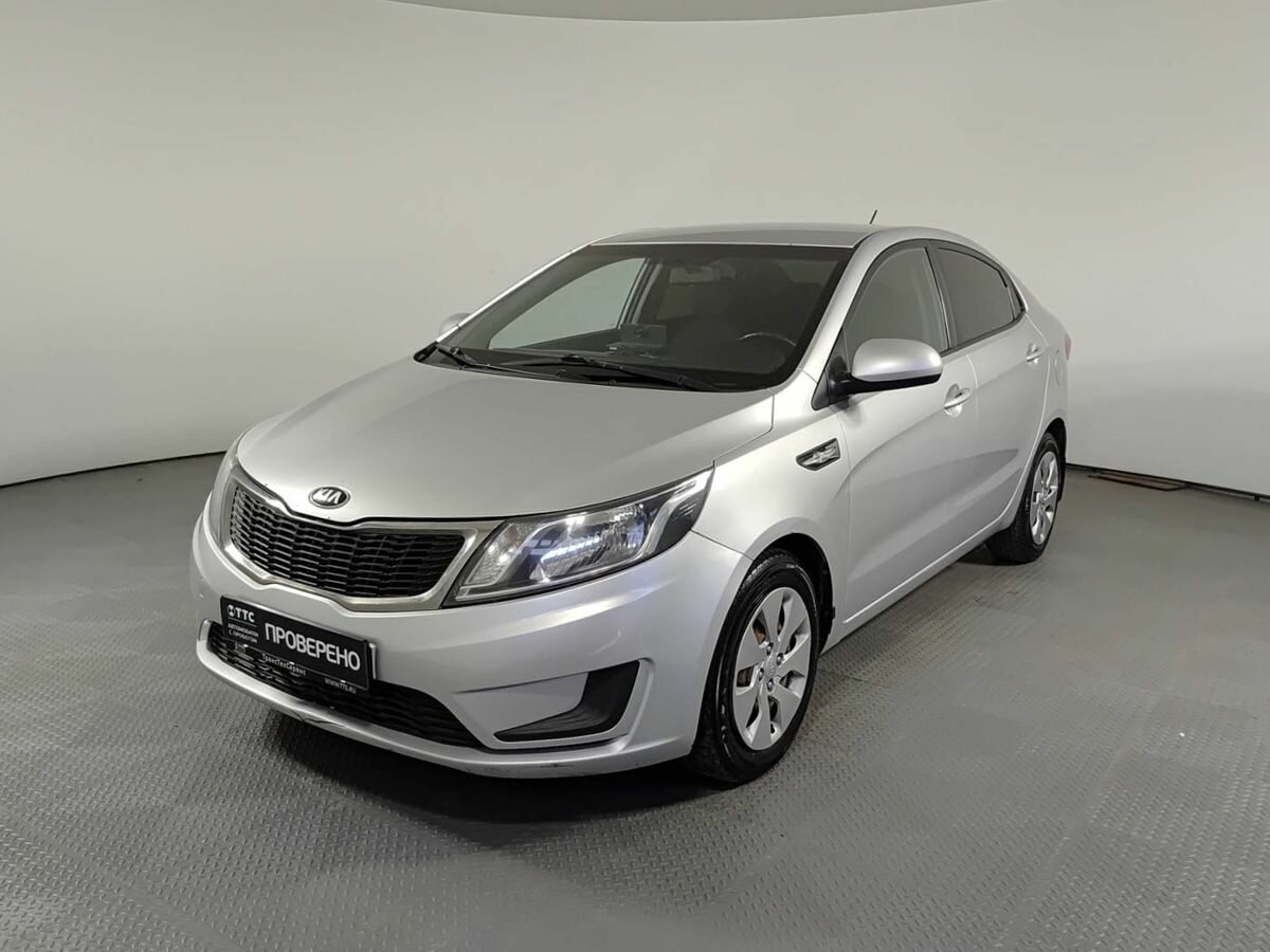 Открыть фотографии: Kia Rio III