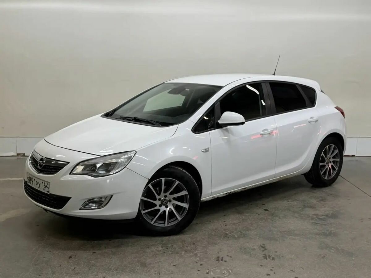 Opel Astra J