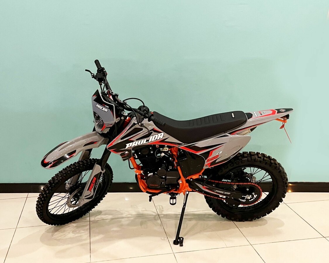 Procida CB250D