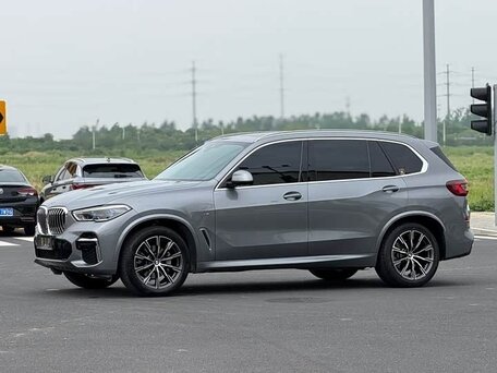 BMW X5 IV (G05/G18)