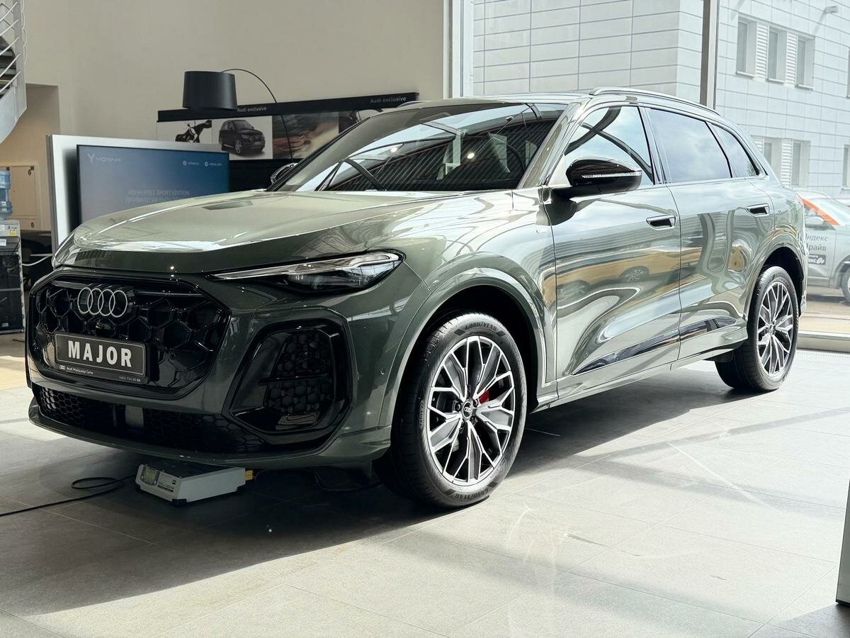 Открыть фотографии: Audi Q5 III (GU)