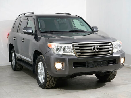Toyota Land Cruiser 200 Series Рестайлинг 1