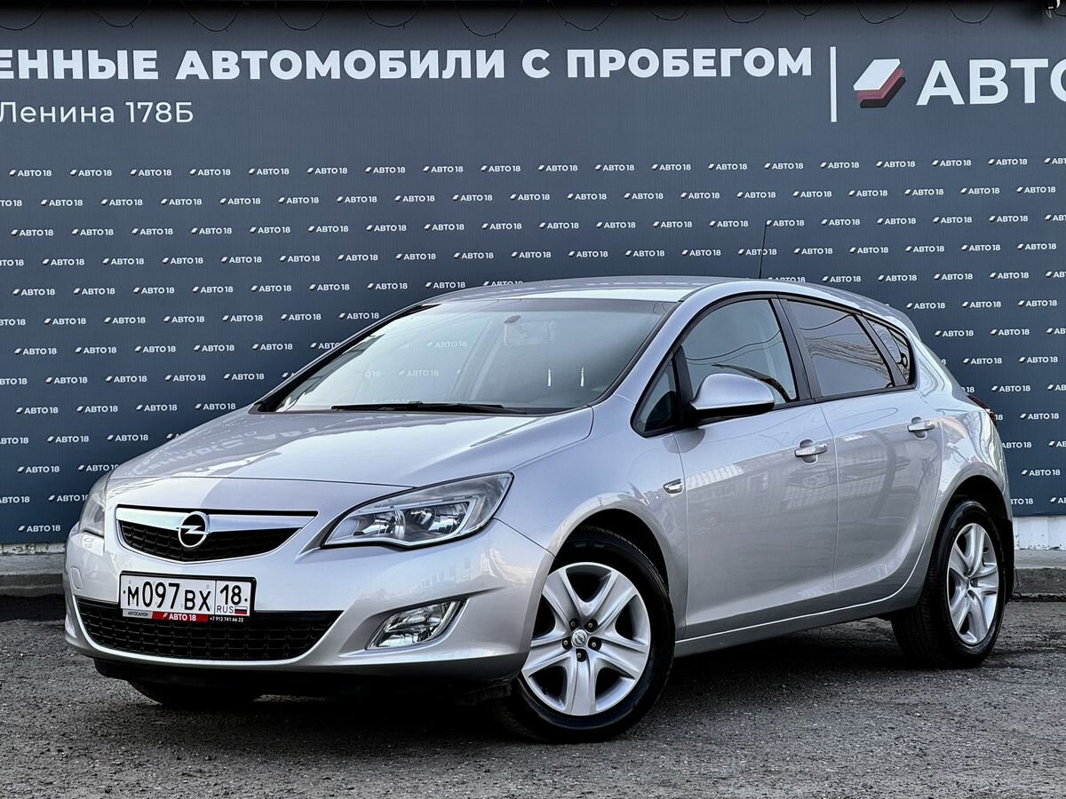 Opel Astra J