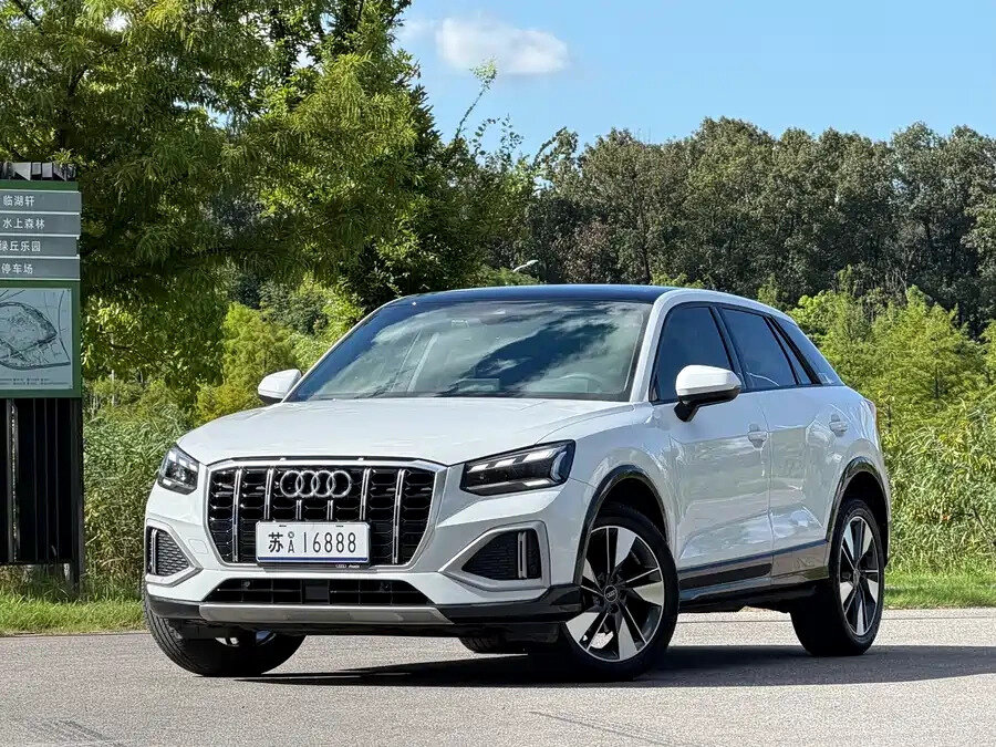 Открыть фотографии: Audi Q2 I Рестайлинг