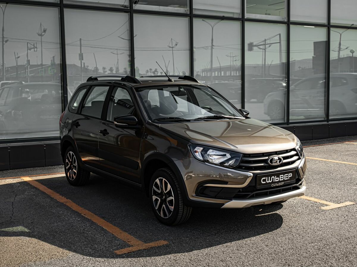 Открыть фотографии: Lada (ВАЗ) Granta I Рестайлинг