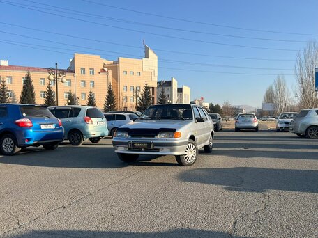 Lada (ВАЗ) 2114