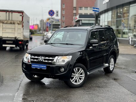 Mitsubishi Pajero IV Рестайлинг 1