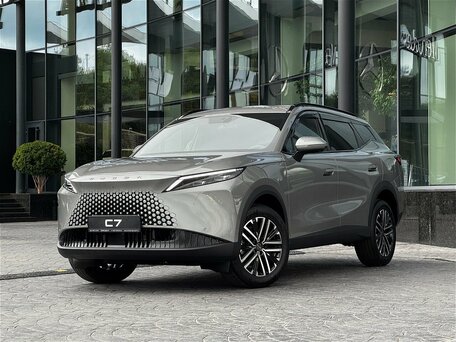 Omoda C7