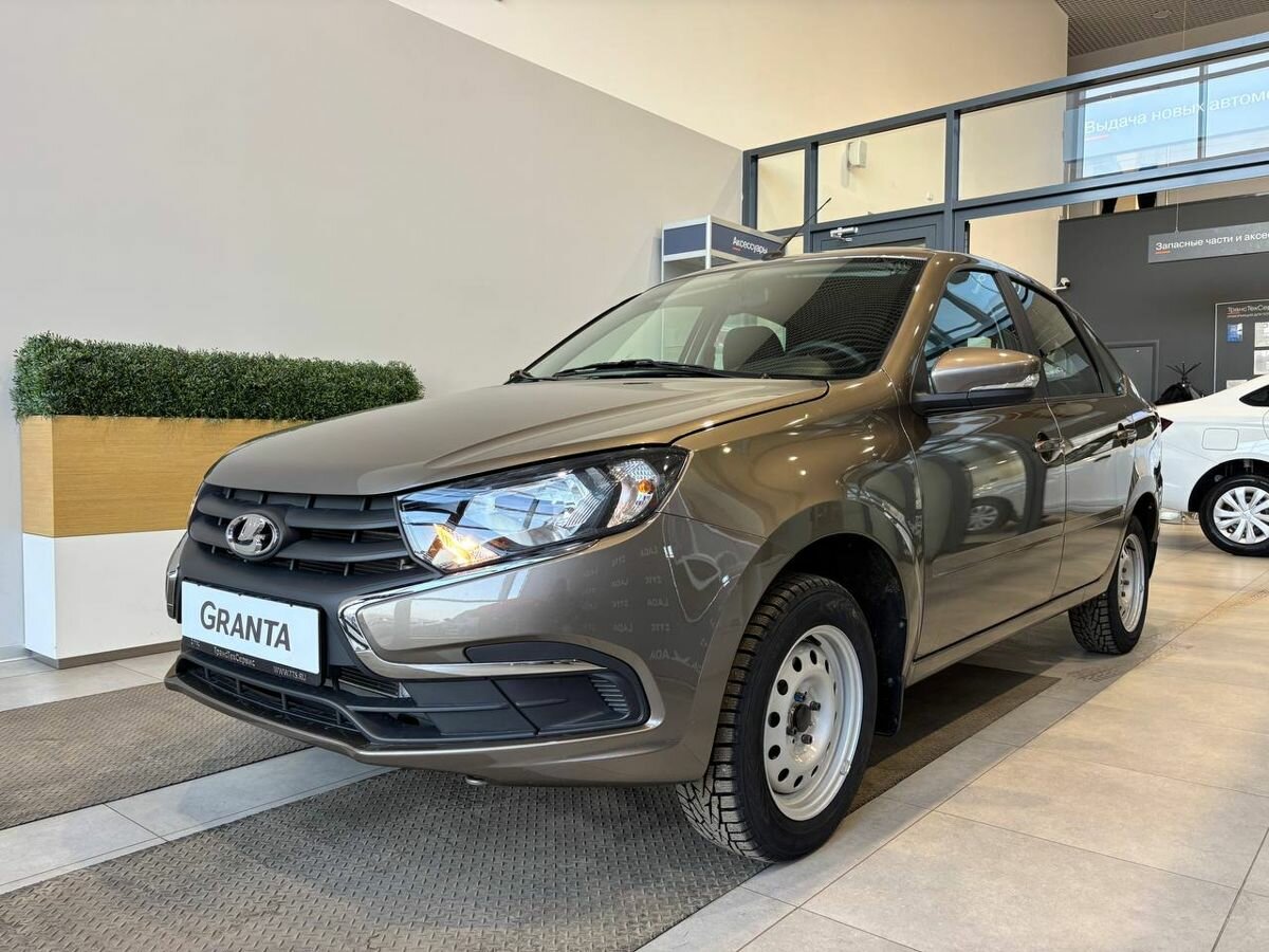 Открыть фотографии: Lada (ВАЗ) Granta I Рестайлинг