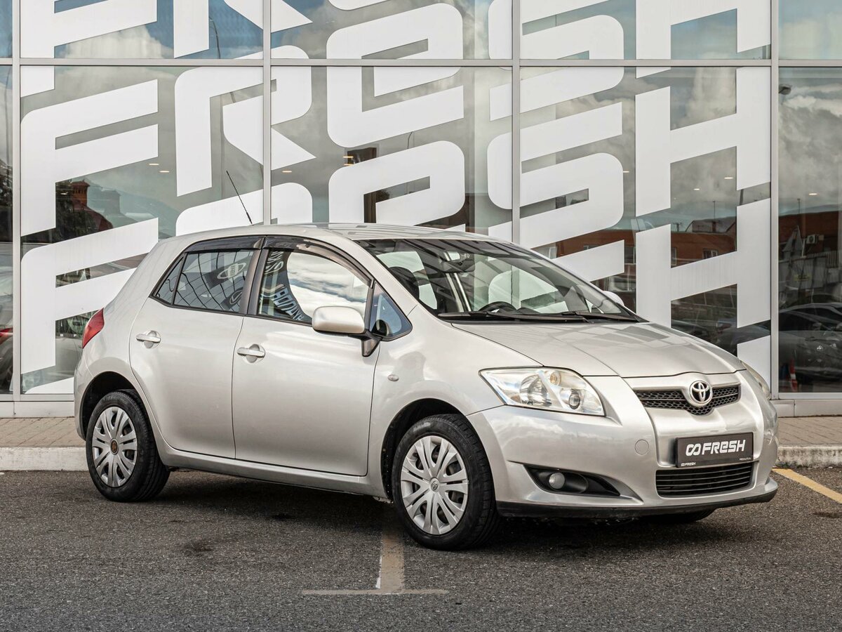 Открыть фотографии: Toyota Auris I
