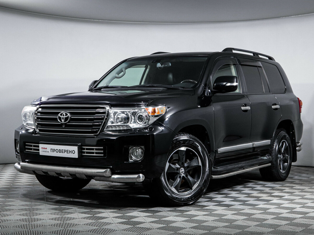 Открыть фотографии: Toyota Land Cruiser 200 Series Рестайлинг 1