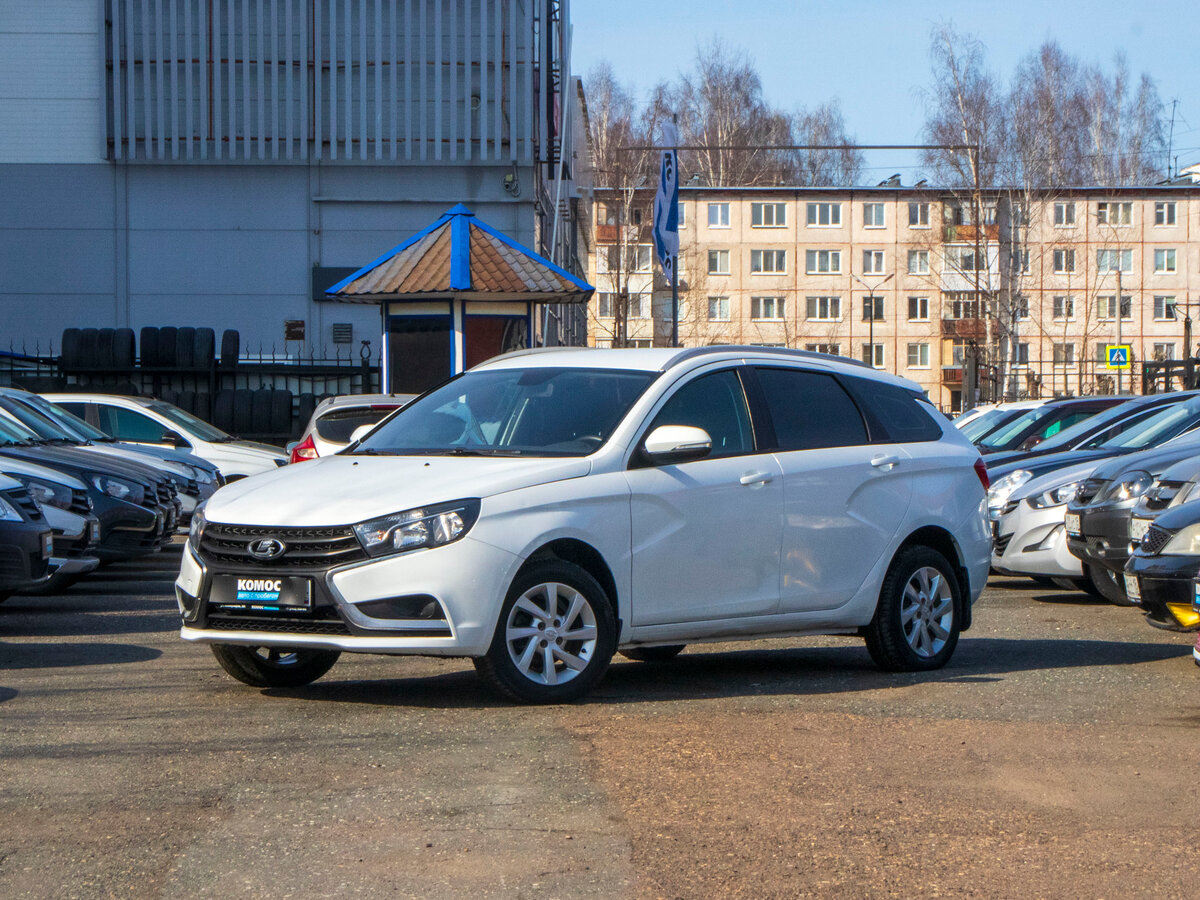 Открыть фотографии: Lada (ВАЗ) Vesta I