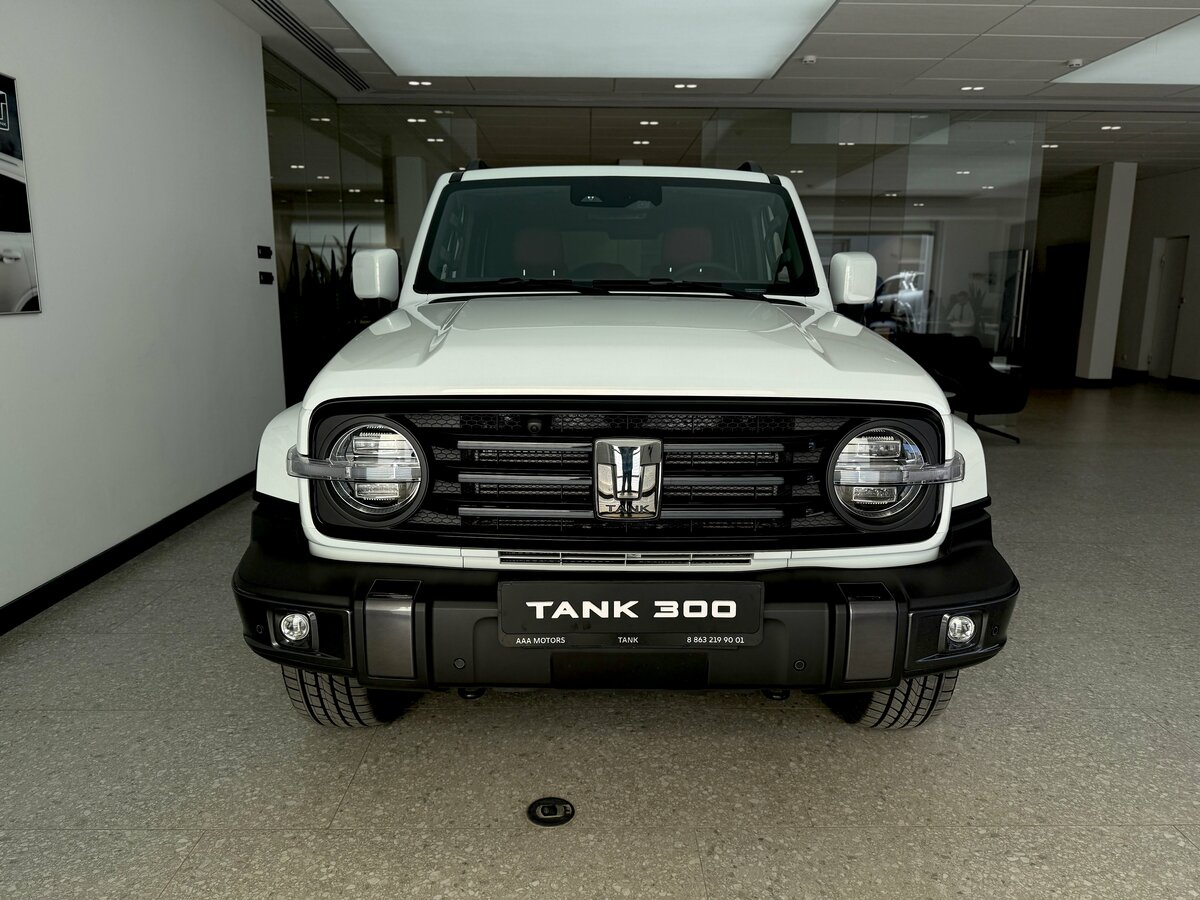 Открыть фотографии: Tank 300 I
