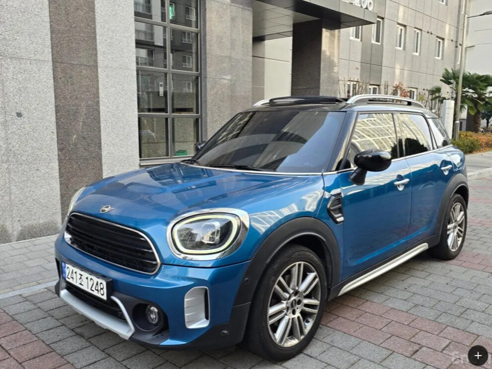 Открыть фотографии: Mini Countryman II Рестайлинг