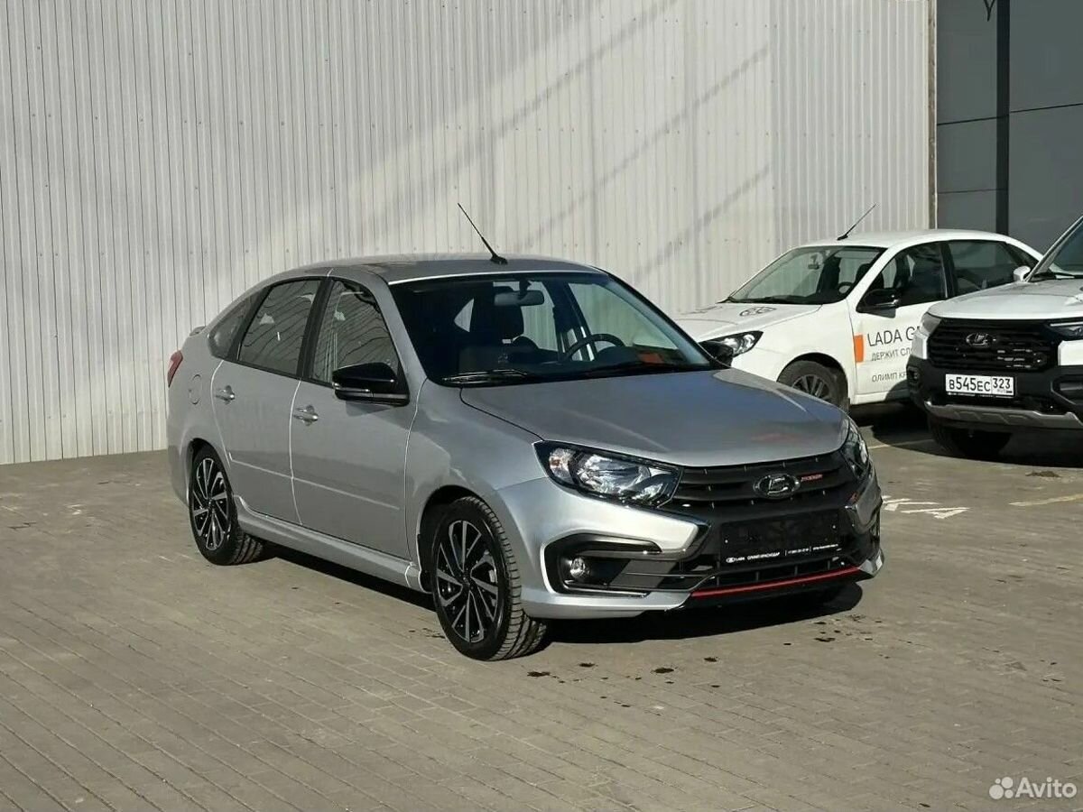 Открыть фотографии: Lada (ВАЗ) Granta I Рестайлинг