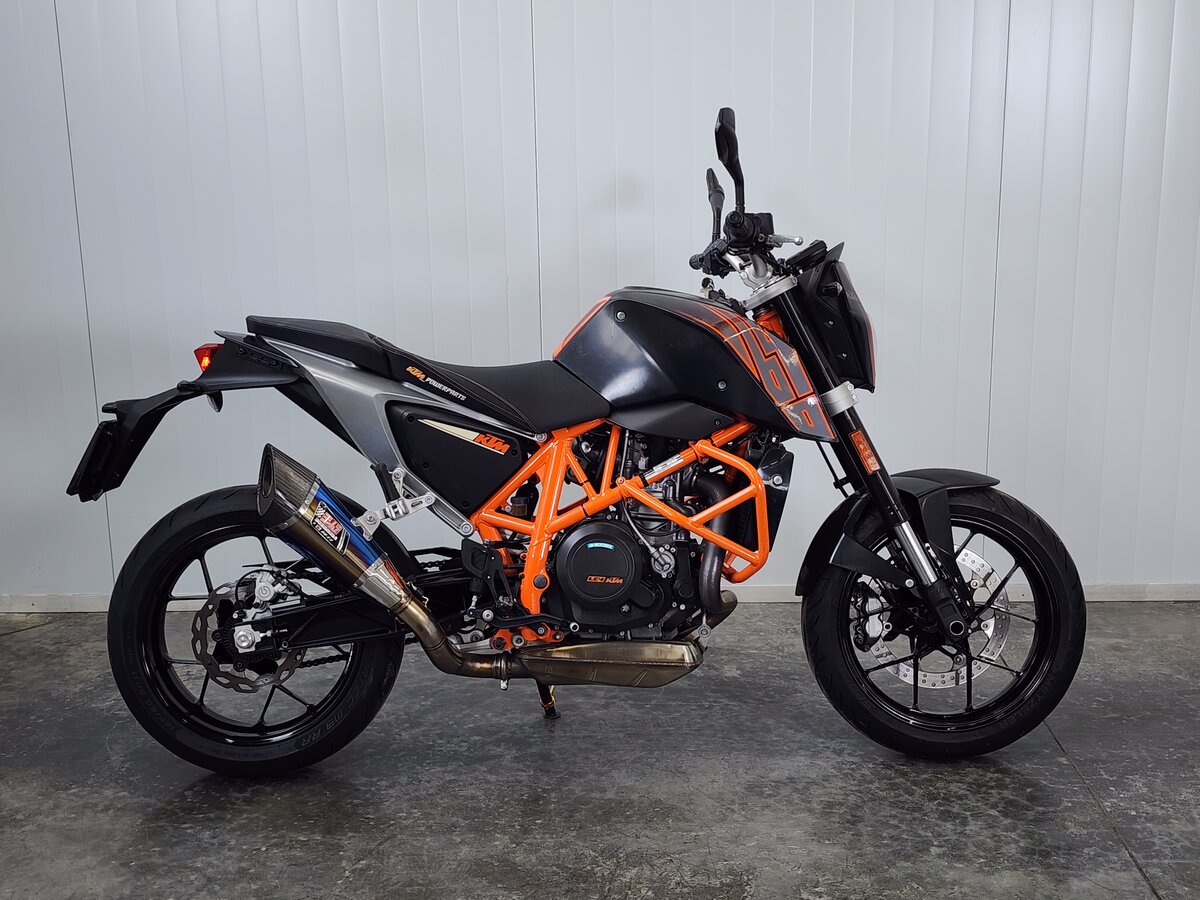 KTM 690 Duke