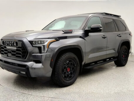 Toyota Sequoia III