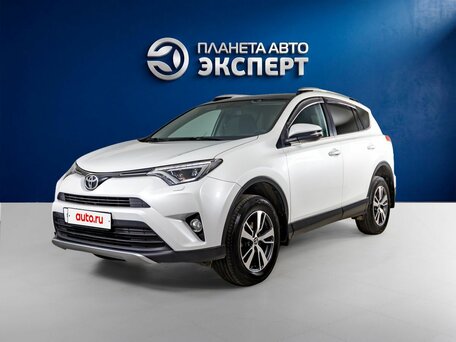 Toyota RAV4 IV (XA40) Рестайлинг