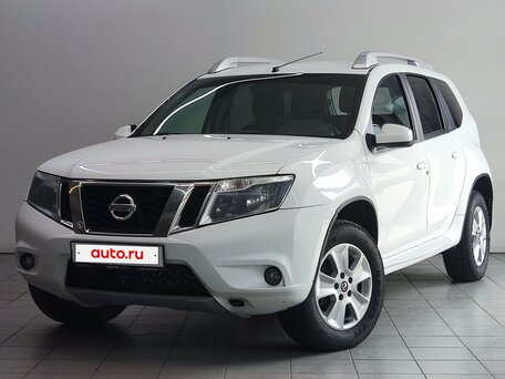 Nissan Terrano III (D10)