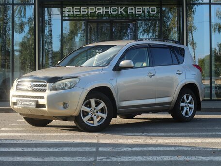 Toyota RAV4 III (XA30)