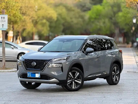 Nissan X-Trail IV