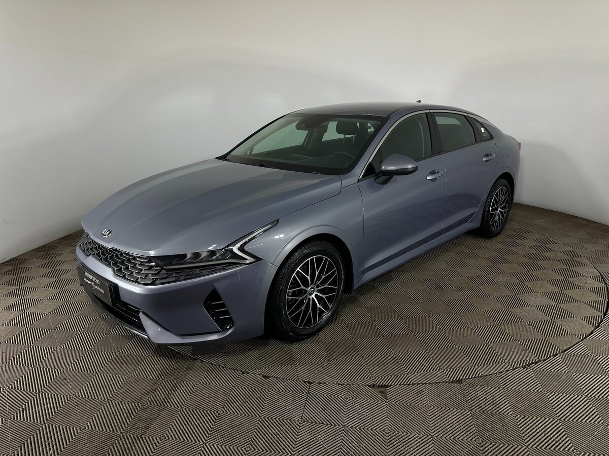 Kia K5 III
