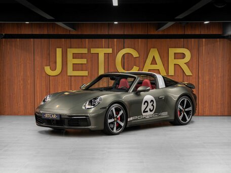 Porsche 911 VIII (992)