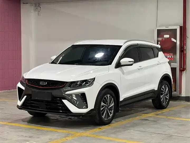 Открыть фотографии: Geely Binyue I Рестайлинг