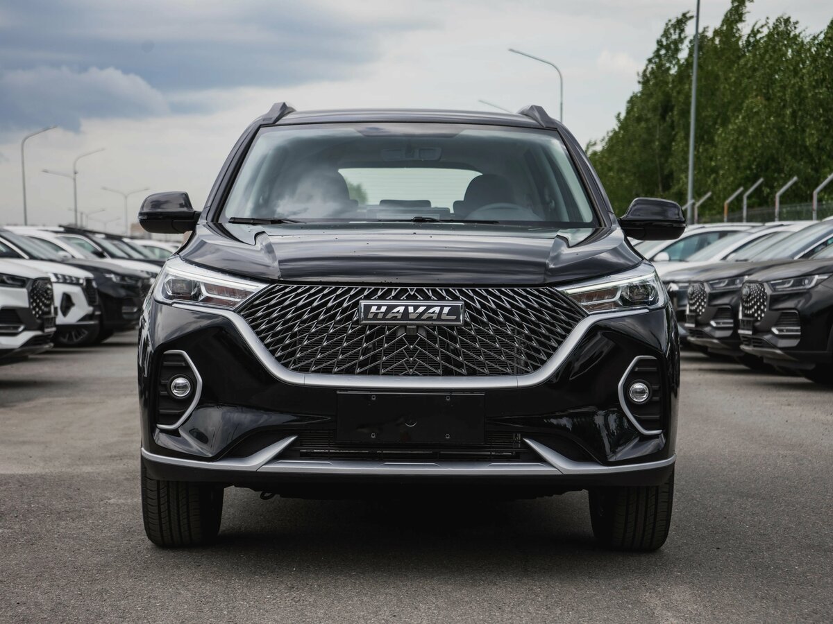 Открыть фотографии: Haval M6 II