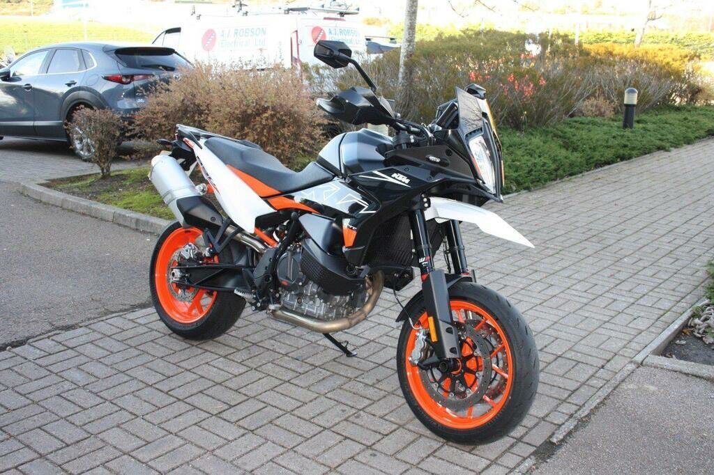 KTM 890 SMT