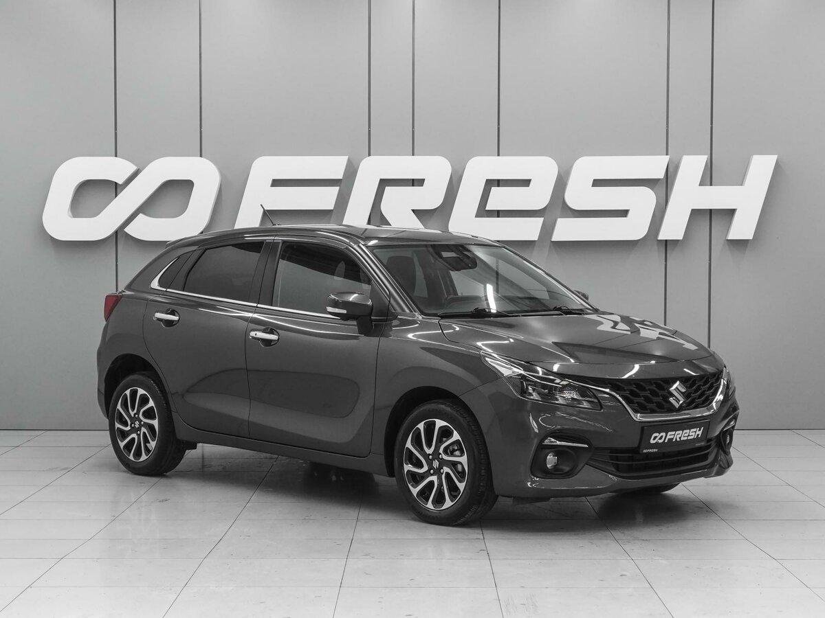 Открыть фотографии: Suzuki Baleno III