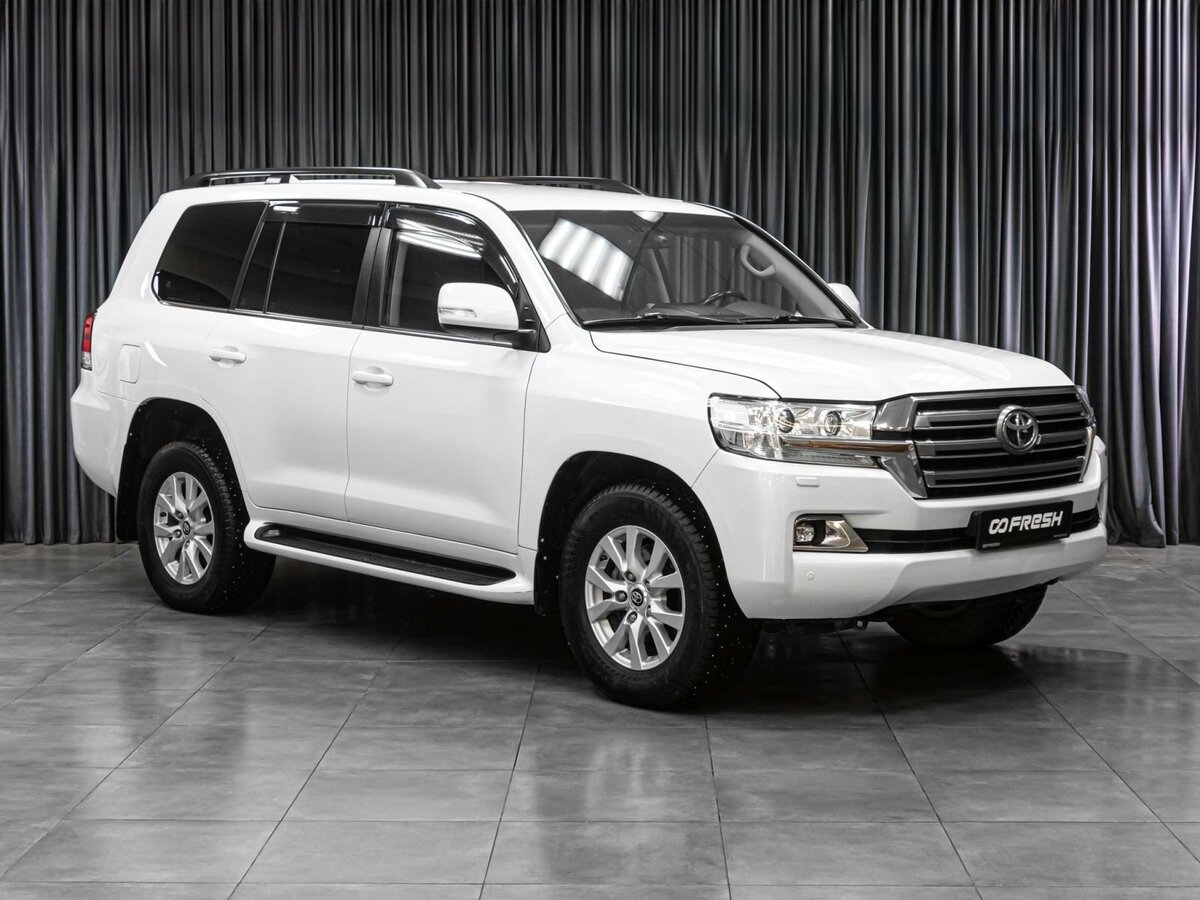 Toyota Land Cruiser 200 Series Рестайлинг 2