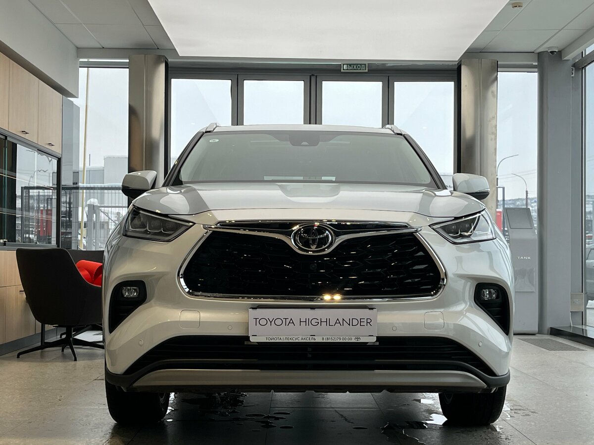 Открыть фотографии: Toyota Highlander IV (XU70)