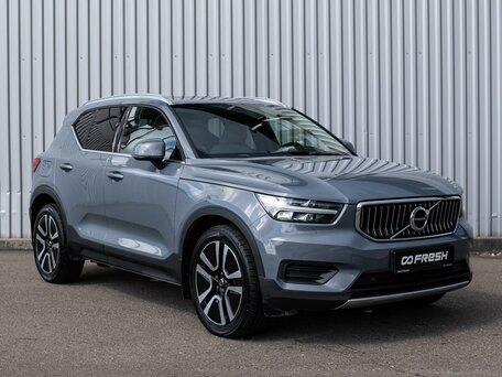 Volvo XC40 I