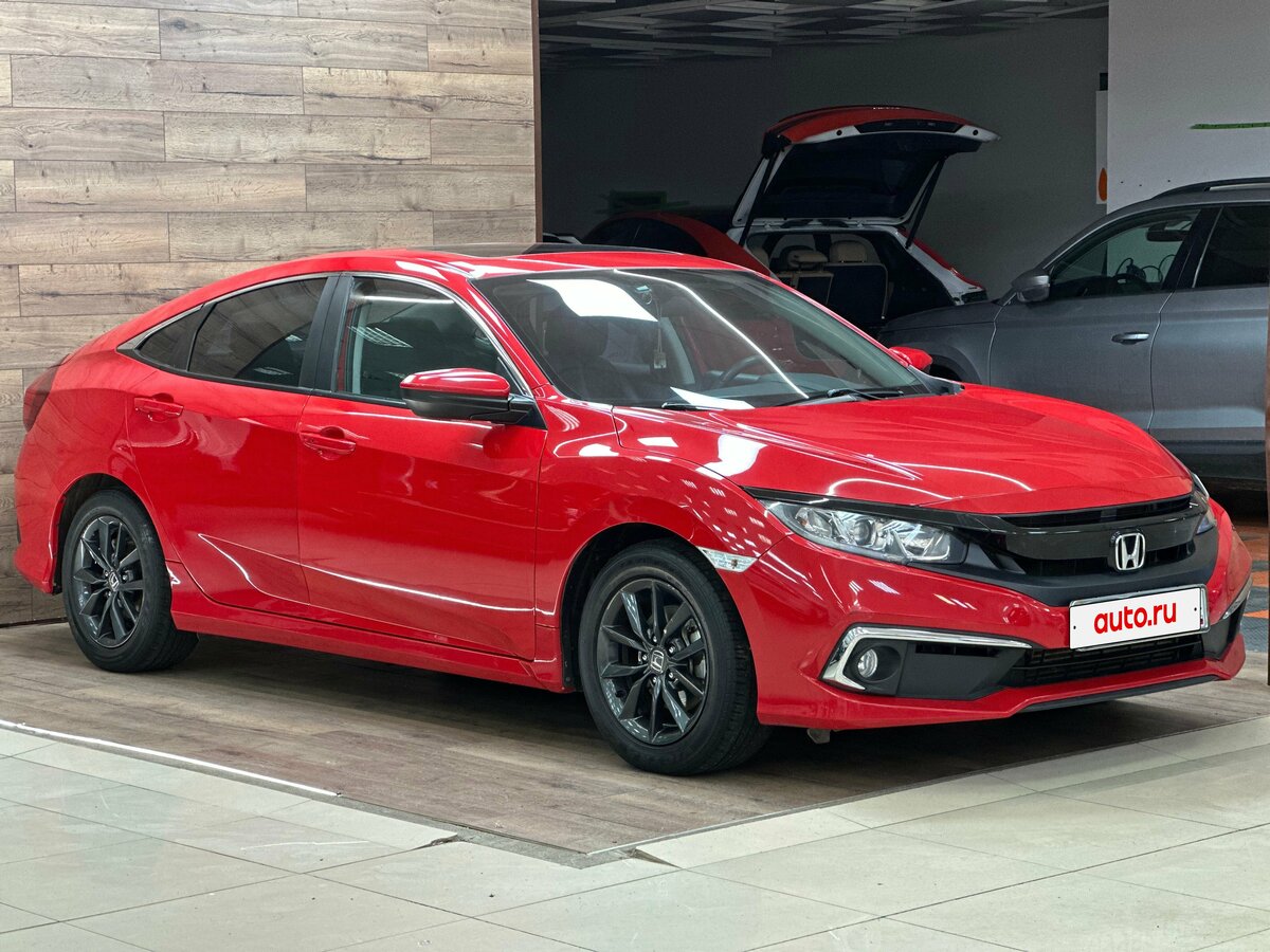 Открыть фотографии: Honda Civic X Рестайлинг