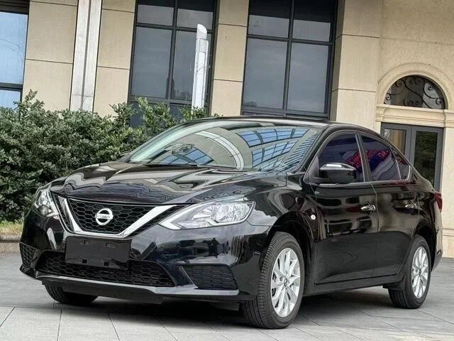Открыть фотографии: Nissan Sylphy III (China Market) Рестайлинг