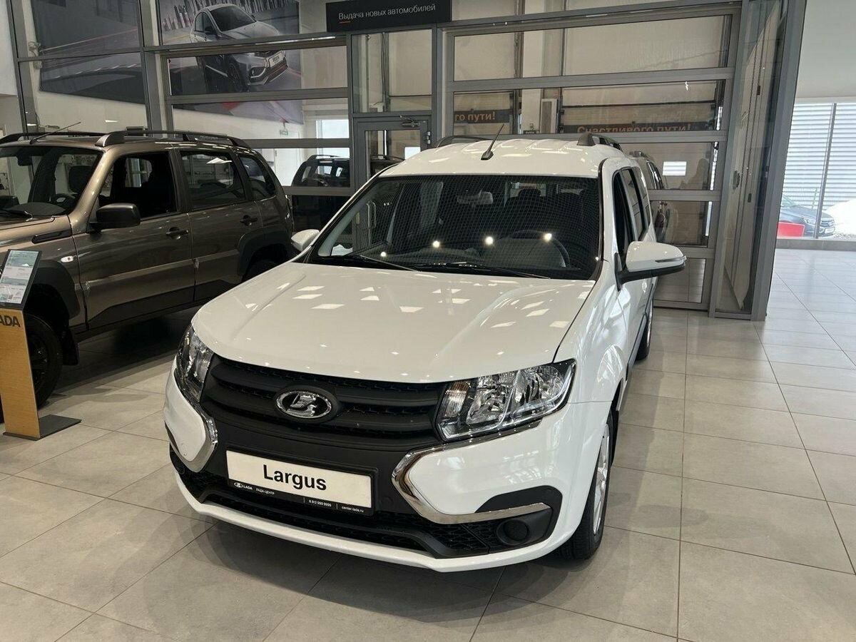 Открыть фотографии: Lada (ВАЗ) Largus I Рестайлинг