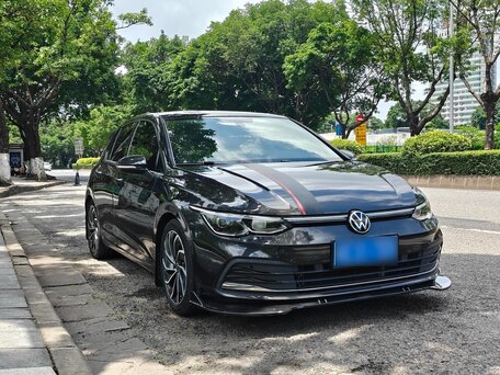 Volkswagen Golf VIII
