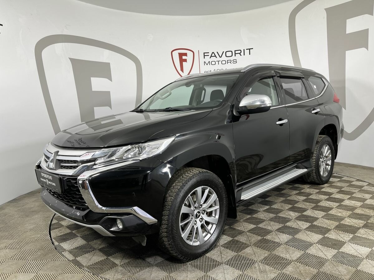Mitsubishi Pajero Sport III