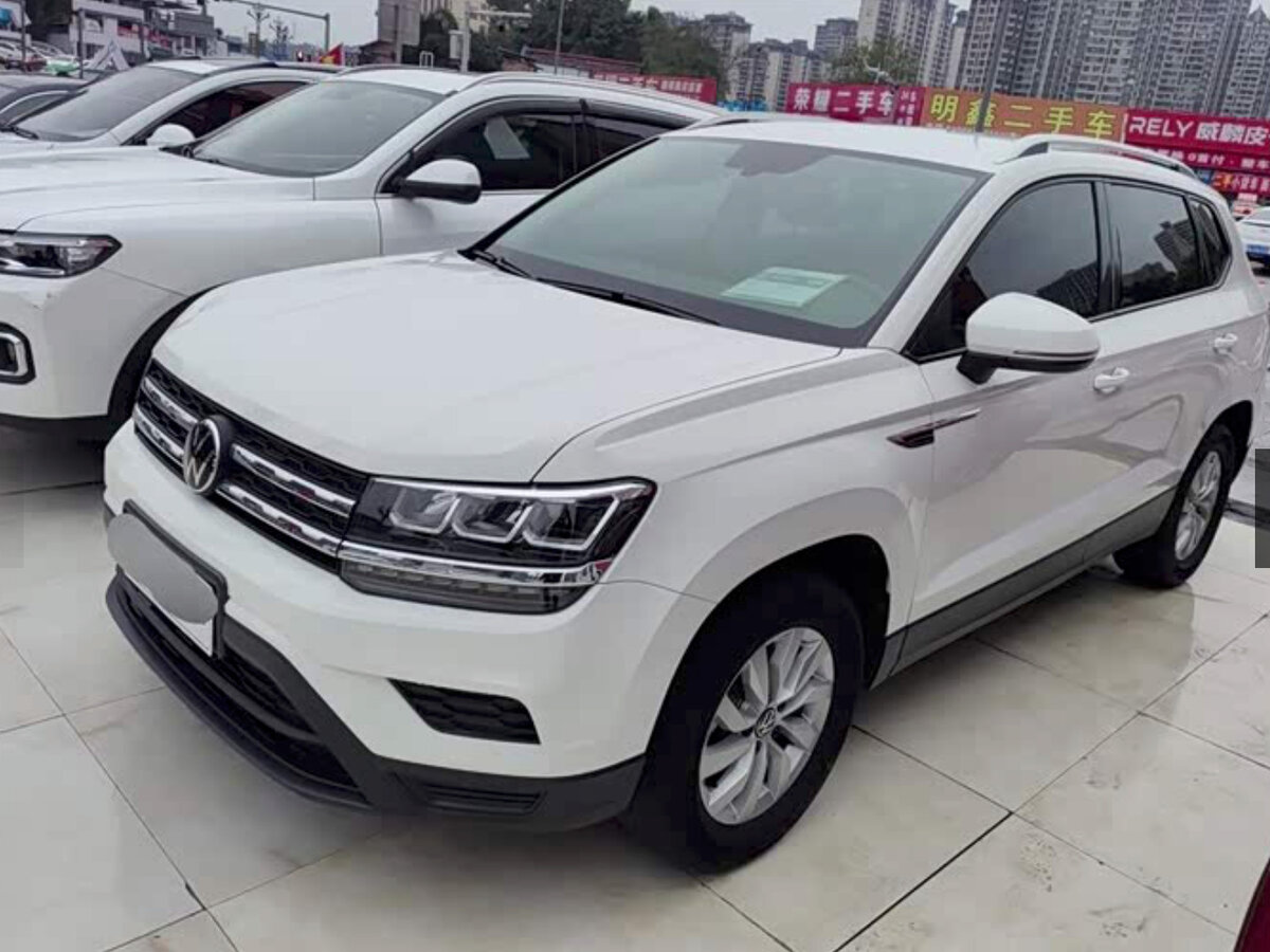 Volkswagen Tharu I