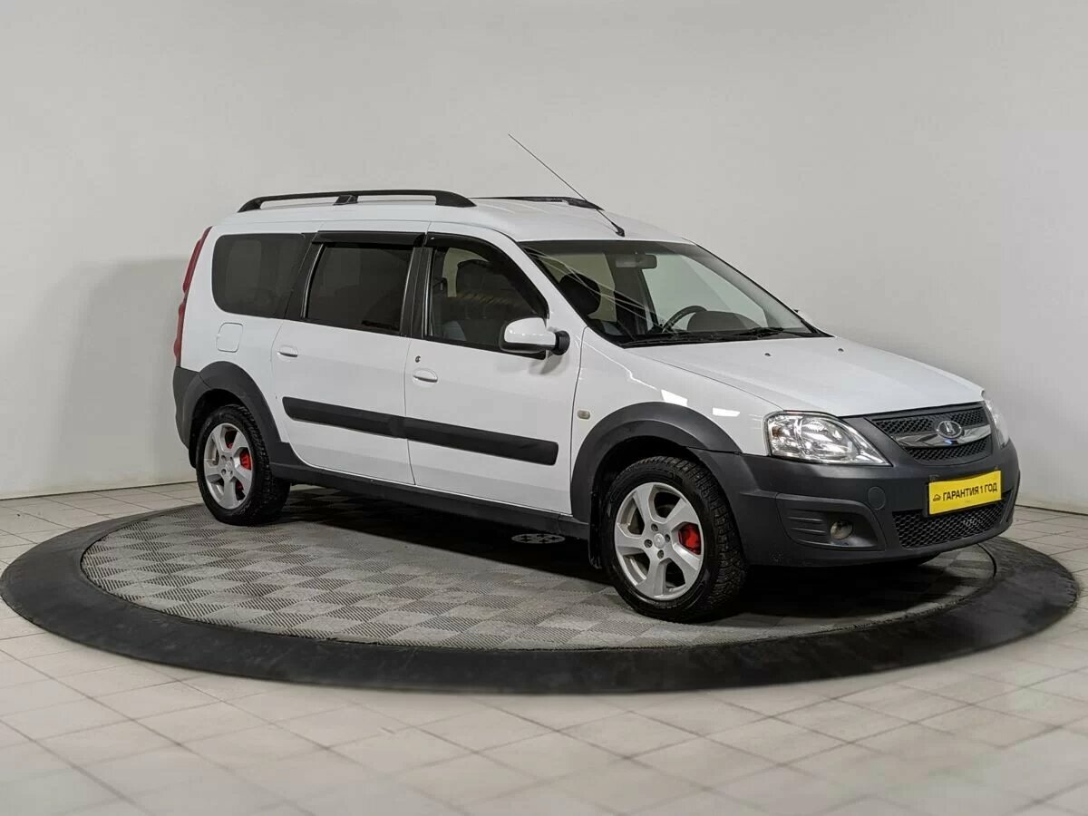 Открыть фотографии: Lada (ВАЗ) Largus I