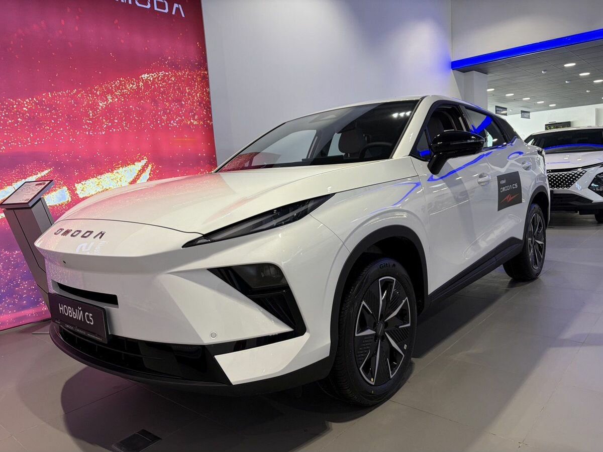 Открыть фотографии: Omoda C5 II