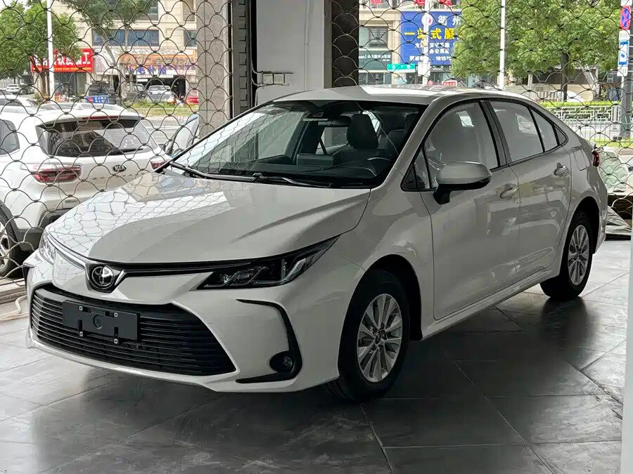 Открыть фотографии: Toyota Corolla XII (E210) Рестайлинг