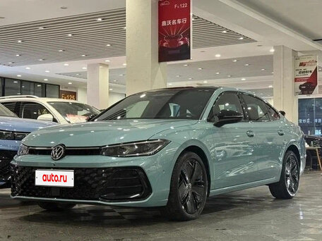 Volkswagen Passat (North America and China) Pro I