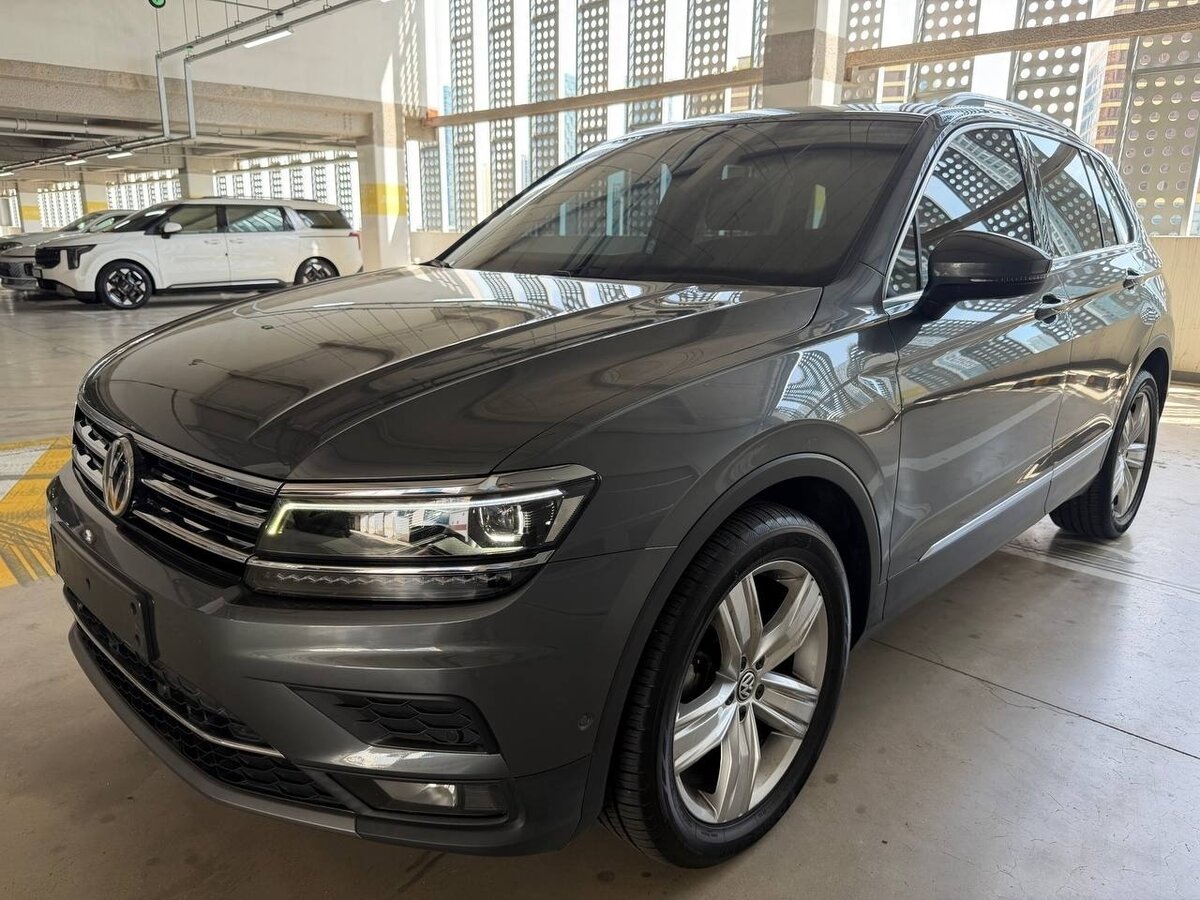 Открыть фотографии: Volkswagen Tiguan II
