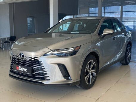 Lexus RX V