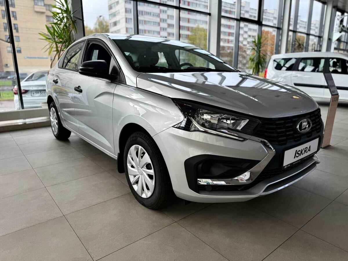 Открыть фотографии: Lada (ВАЗ) Iskra