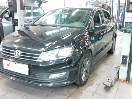 Volkswagen Polo V Рестайлинг