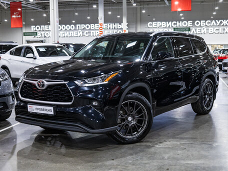 Toyota Highlander IV (XU70)