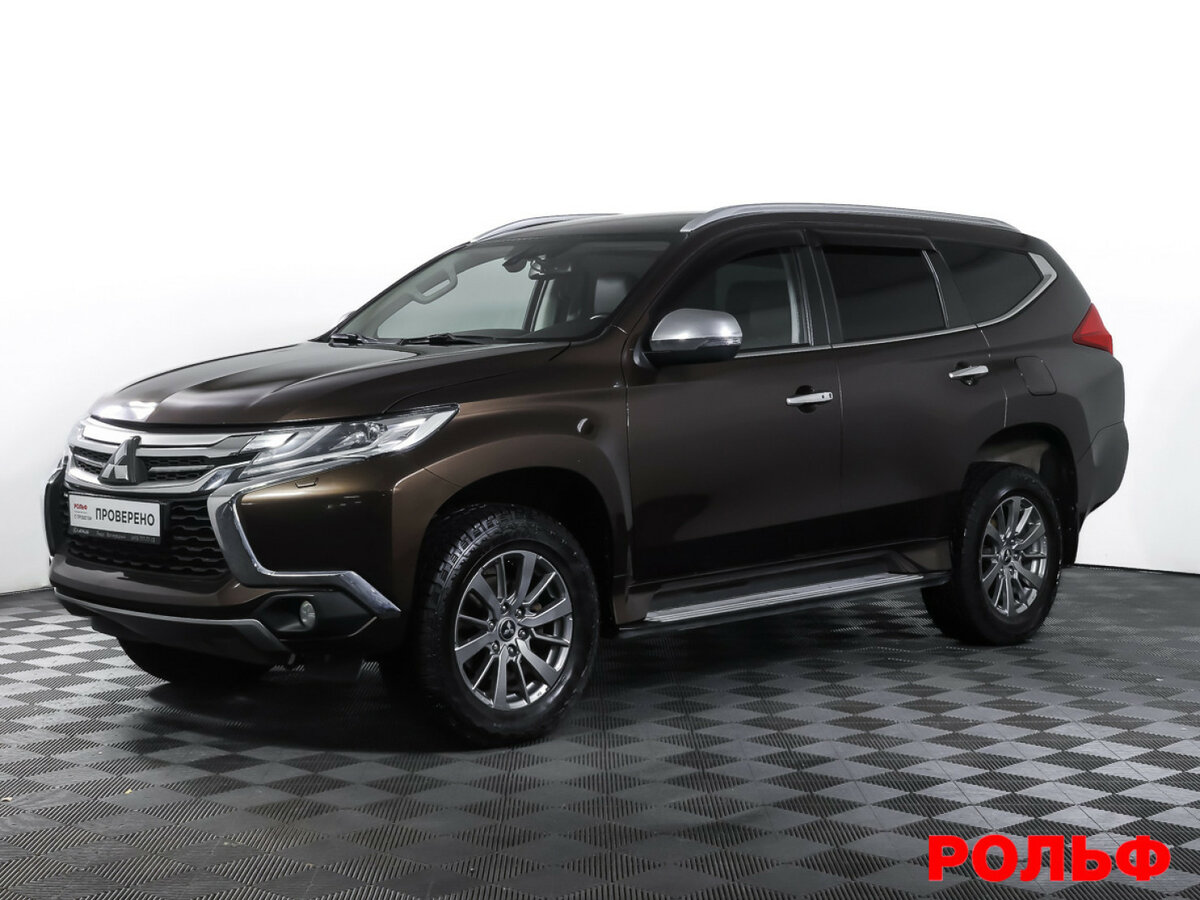 Открыть фотографии: Mitsubishi Pajero Sport III
